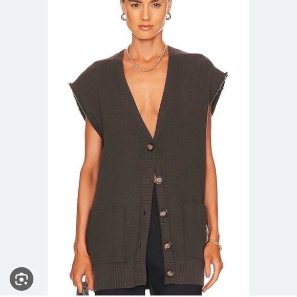 NWT Free People Oakleigh Oversized Boyfriend Sweater Vest Charcoal XS - Picture 1 of 6